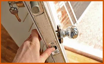 San Carlos Locksmiths San Carlos, CA 650-480-6017 - 12-changing-locks